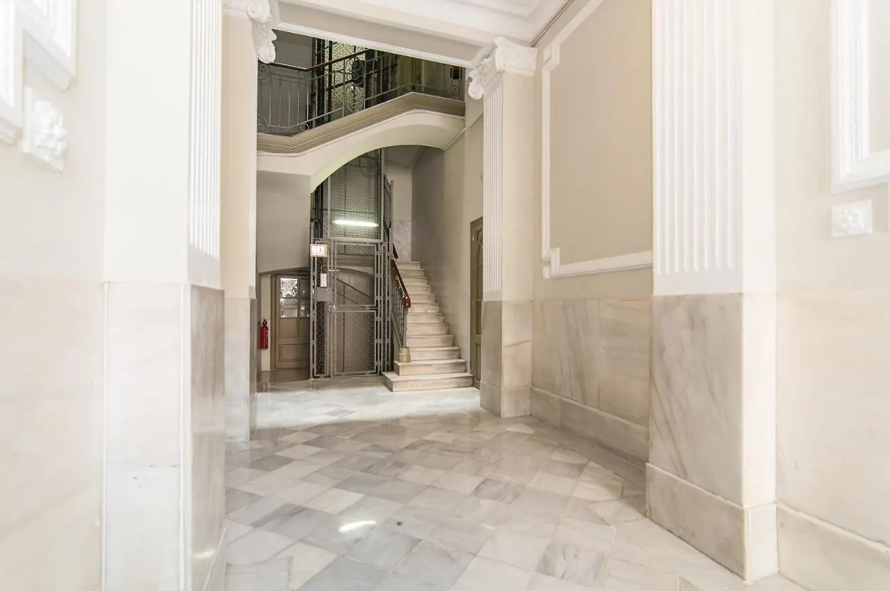 Priority Fira Apartments Barcelona