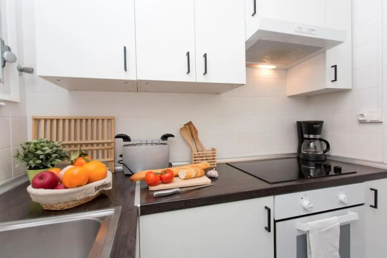 Priority Fira Apartments